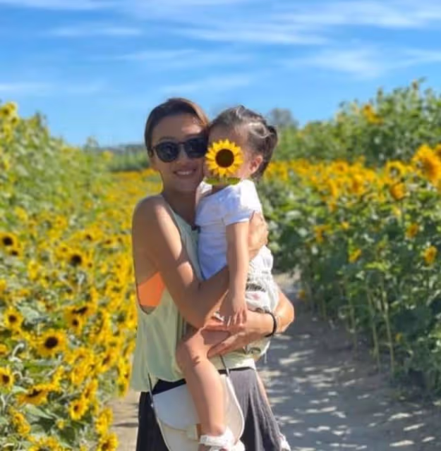 凍齡！謝霆鋒39歲妹妹未婚生子後狀態更佳，至今仍未透露生父身份