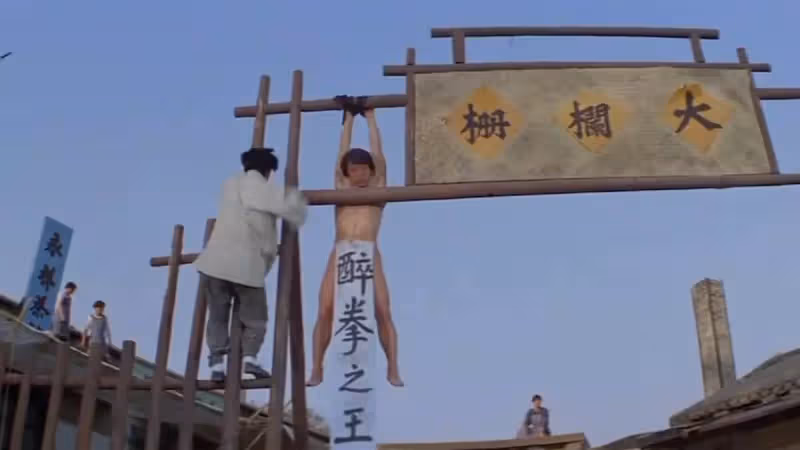 成龍有多敢說?自曝做假慈善,評價李小龍功夫不如自己