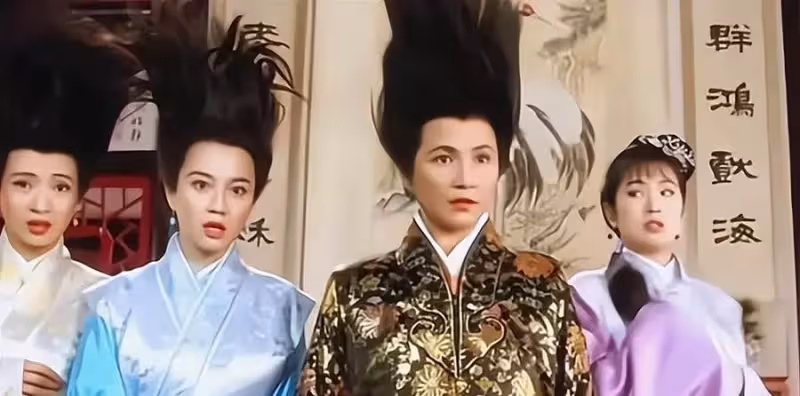 鄭佩佩談周星馳:為了在他的戲里演配角,我放棄了當女主角的戲