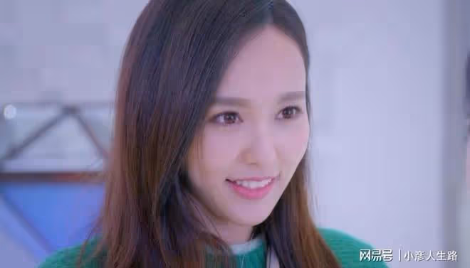 女二硬是演成女主,演技堪稱完美的女星,不得不服