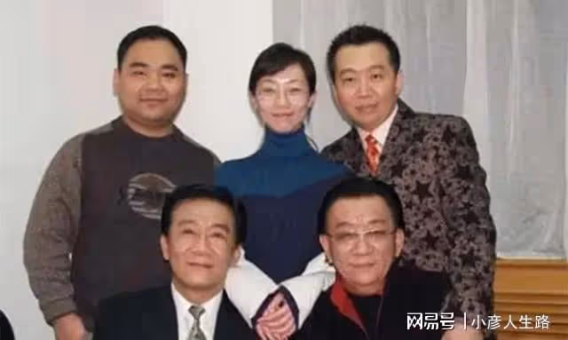 德雲社侯震深夜發文,引發粉絲熱議,還是少侯爺的生活趣事多
