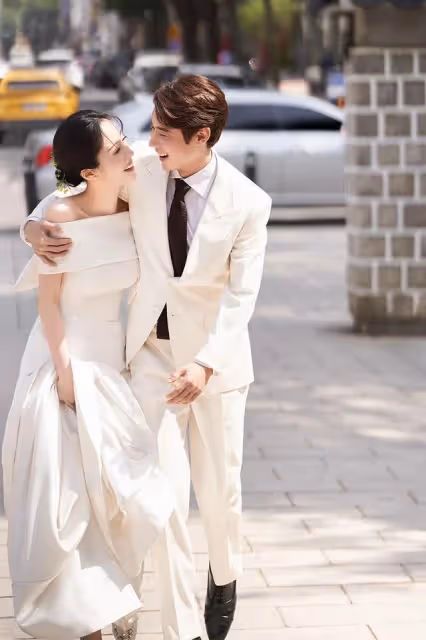 演員退圈成為事業家,與實力派女演員低調戀愛四年即將結婚