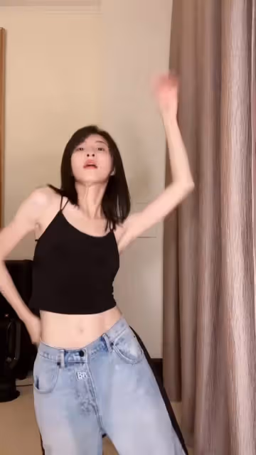 林夏薇暴瘦脫相　性感熱舞手臂瘦到見骨