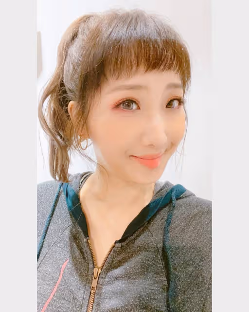 朱俐靜抗乳癌2年逝世　病友朱芯儀哀悼：你已經很勇敢了