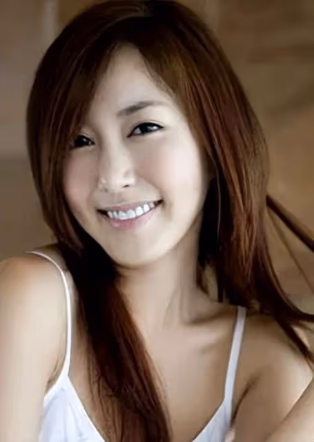 S.E.S女團成員賭博欠債7.9億韓元,如今賣慘健身一個月一百塊
