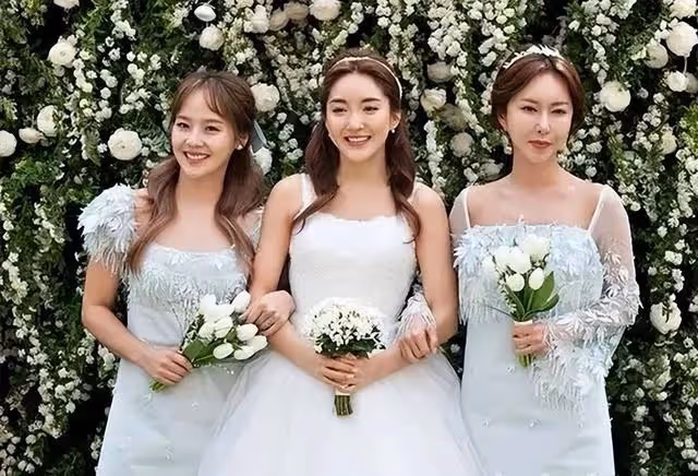 S.E.S女團成員賭博欠債7.9億韓元，如今賣慘健身一個月一百塊