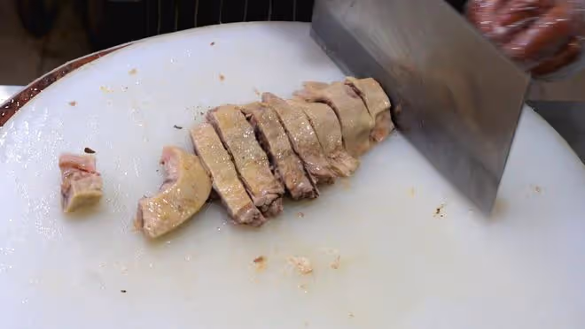 三伏吃肉有講究，建議多吃這3種「涼肉」，少吃熱肉，舒服過伏天