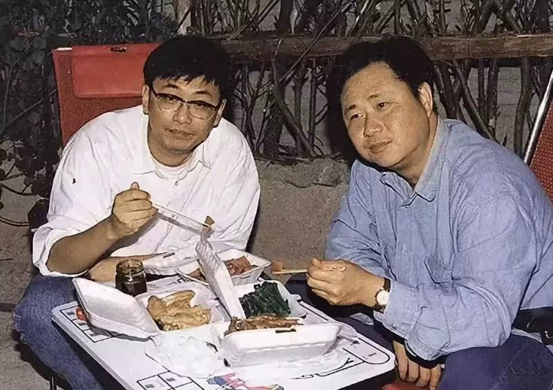 31年前,那個把星仔捧成星爺的劉鎮偉,為什麼現在只能拍爛片?