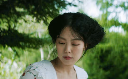 尺度出身的她,這次讓人驚訝