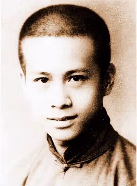 「李嘉誠髮妻」莊月明的下場,給很多以為嫁給愛情的女人提了個醒