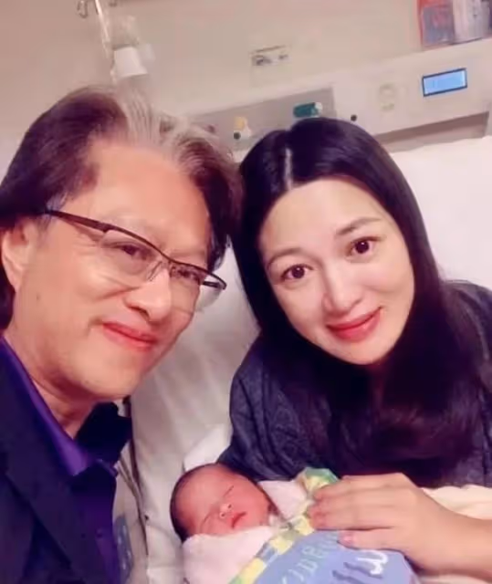 生活滋潤!45歲知名港星罕見曬3歲女兒近況,再婚後秒變8億貴婦