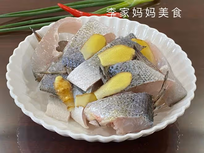 入夏後，吃牛羊肉不如吃它，才10元1斤，營養滋補不上火，真香
