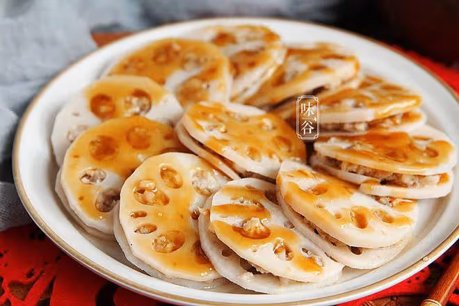 明日小暑，不管多忙，記得吃「1肉2菜3果」，應季而食，順利入伏