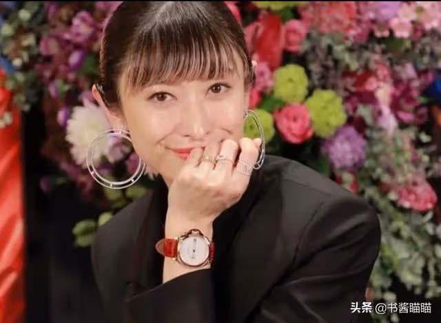 小栗旬醜聞反映了日本名流人妻之困:犧牲是自願的,活下來看命