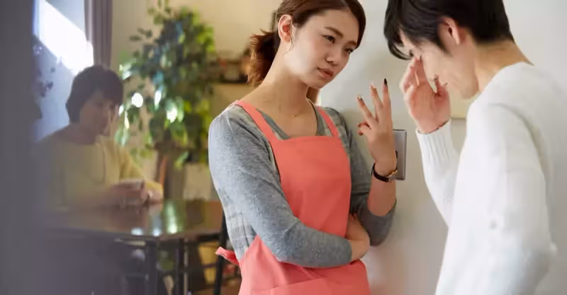 小三用盡手段逼走原配，生完孩子慘遭拋棄，丈夫：還是原配好