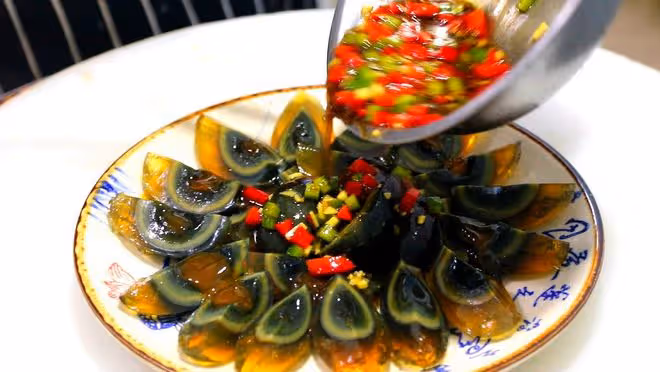 三伏天少吃大魚大肉,教你4道解膩爽口小涼菜,端上桌頓頓都光碟