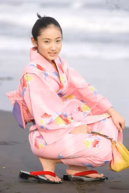 入江紗綾