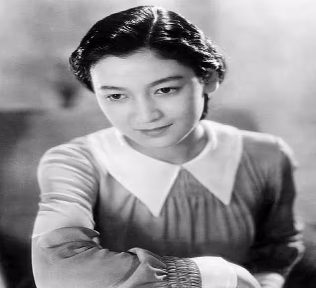 日本女演員原節子:被送給麥克阿瑟當情人,終生未婚,活了95歲