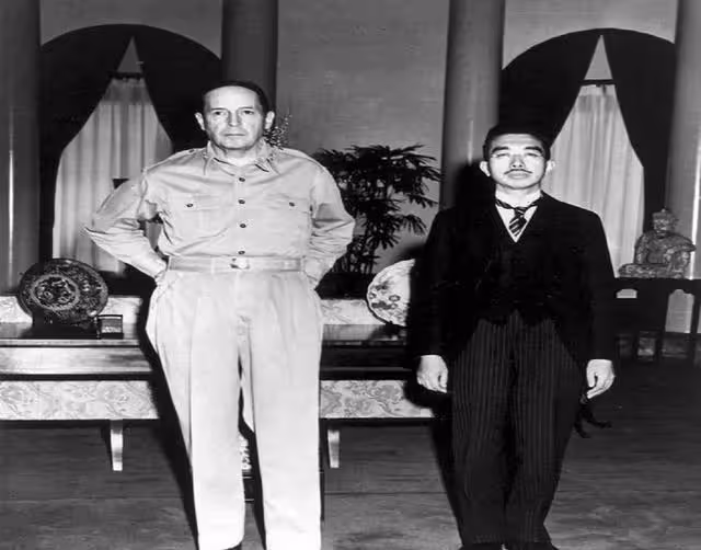 日本女演員原節子:被送給麥克阿瑟當情人,終生未婚,活了95歲