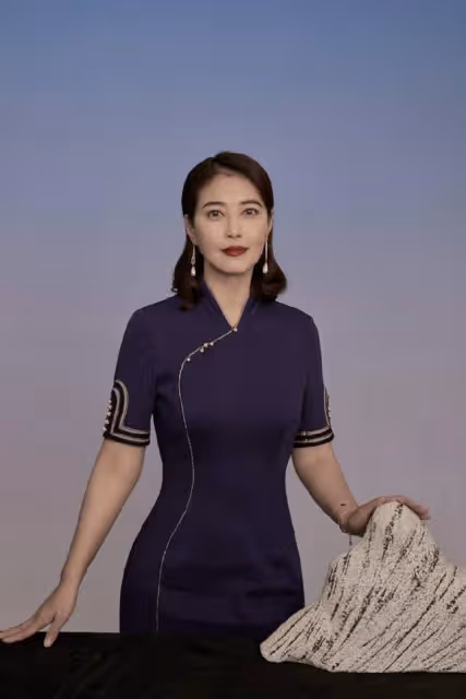 周海媚近況曝光！定居北京住萬尺豪宅，上節目炮轟TVB太摳門