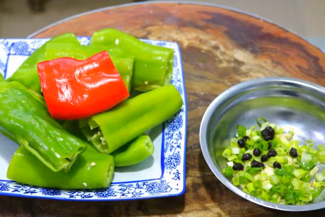 三伏將至,少吃苦瓜多吃它,祛濕防暑又開胃,精神飽滿一整夏