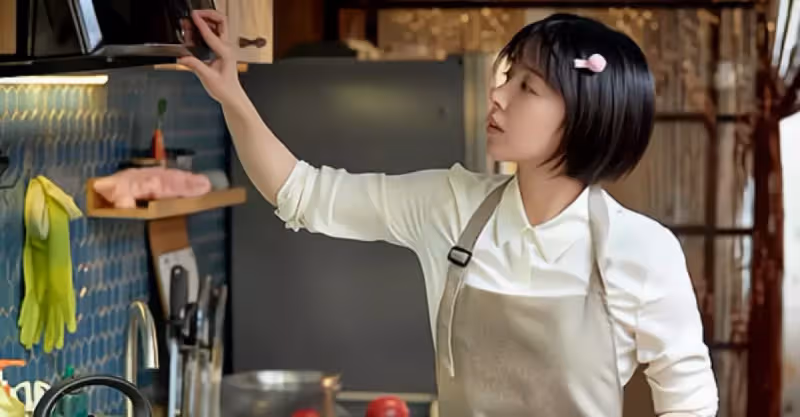 嫂子發現小姑子出軌，小姑子：我哥沒3年了，別守寡，我給你介紹