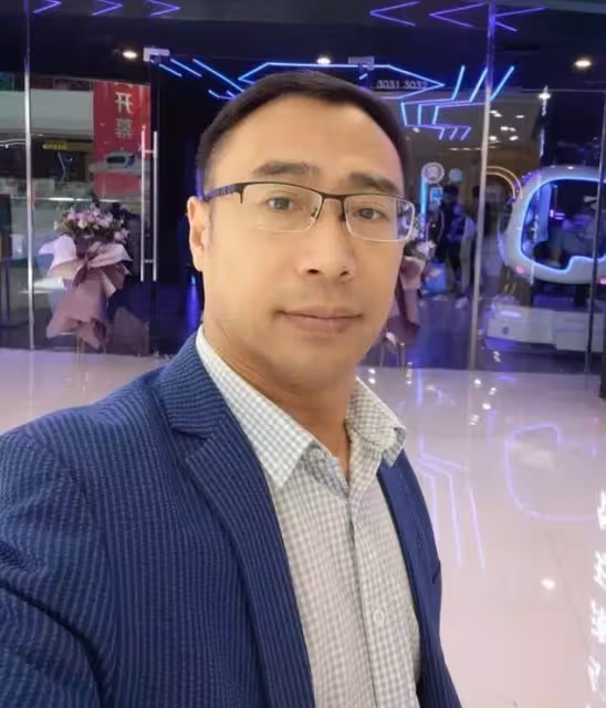 藥店老闆遇老人買藥突發疾病,奮力施救致其骨折,後被索賠50萬,為洗冤屈傾家蕩產,網嘆:好人難做