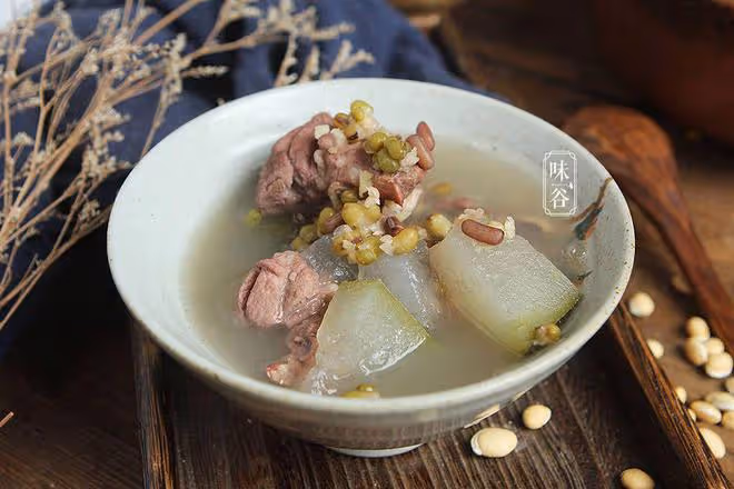 「小暑一碗湯，不用開藥方」，這6道湯水要常喝，消暑祛濕又開胃