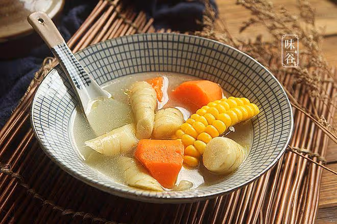 「小暑一碗湯，不用開藥方」，這6道湯水要常喝，消暑祛濕又開胃