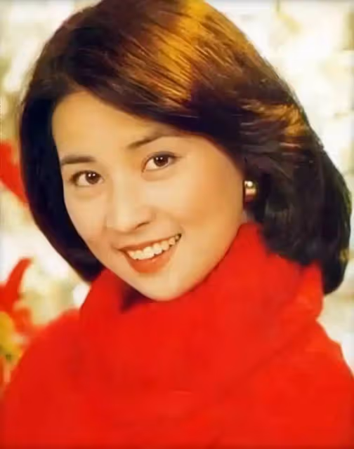 成龍妻子林鳳嬌:隱忍18年後,苦盡甘來無遺憾
