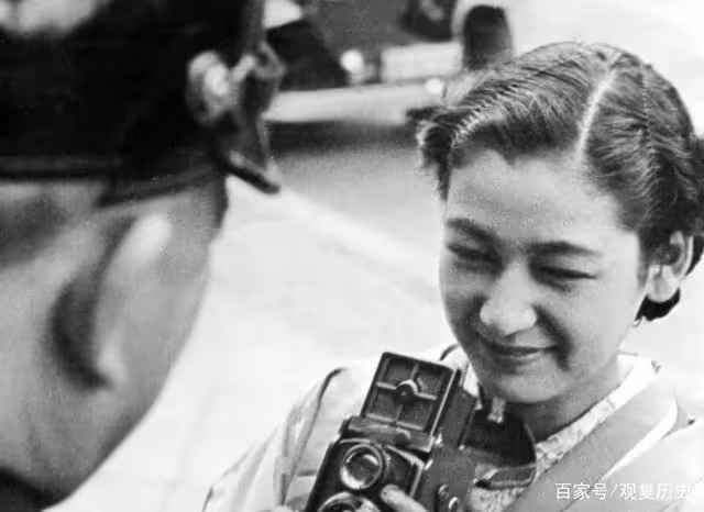 原節子:日本女演員,被送給麥克阿瑟當情人,活到95歲終生未嫁