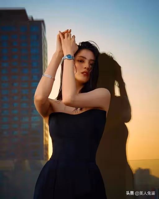 素顏女神韓素希,一朵野蠻生長的玫瑰