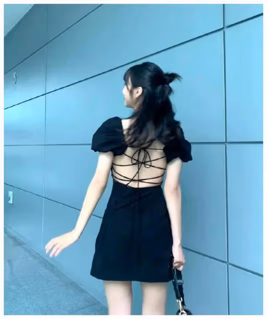 突然就get到秀智的顏了