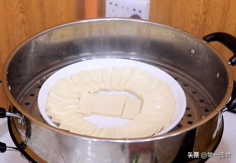 豆腐配什麼菜最好吃？教你6種不同做法，鮮香嫩滑，頓頓吃光碟