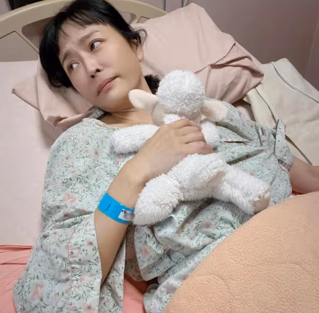 癌末女星挺過6個月發文報平安,稱事情沒絕對!曾憂活不過半年