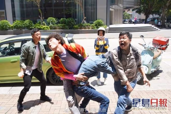 周嘉洛拍《回歸頌》爆炸頭搶鏡!戴耀明NG怕誤觸江嘉敏敏感位