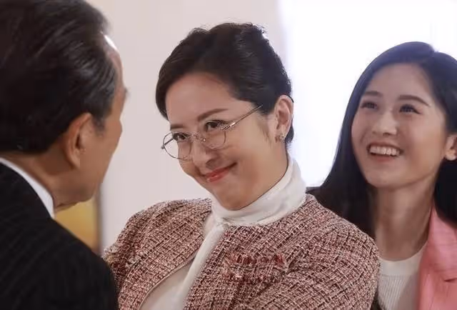 仙女造型矚目!TVB上位小花亮相獻禮劇,年初曾秘密入院割良性瘤