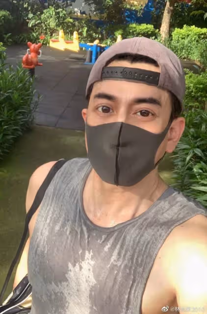 前亞視小生近況曝光!曾做腸穿孔手術休養4年,去年公開討工作