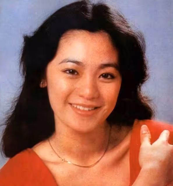 不施粉黛,聲音輕柔,才華與美貌並重,68歲張艾嘉昔日舊照曝光,網贊:自然老去的容顏最美