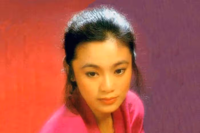 不施粉黛,聲音輕柔,才華與美貌並重,68歲張艾嘉昔日舊照曝光,網贊:自然老去的容顏最美