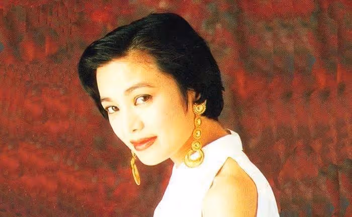 不施粉黛,聲音輕柔,才華與美貌並重,68歲張艾嘉昔日舊照曝光,網贊:自然老去的容顏最美