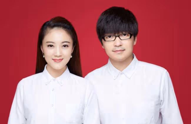 他倆曾紅過鳳凰傳奇,因車禍暴露真實關係,如今生活卻不盡如人意