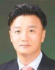 韓國頂級財閥千金「下嫁」保安,你以為是為情所困,其實另有隱情