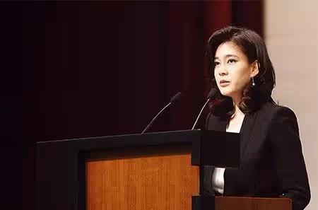 韓國頂級財閥千金「下嫁」保安,你以為是為情所困,其實另有隱情
