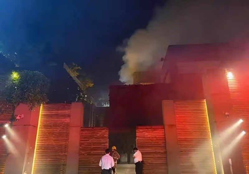 林青霞豪宅失火　傭人抱寵物逃生