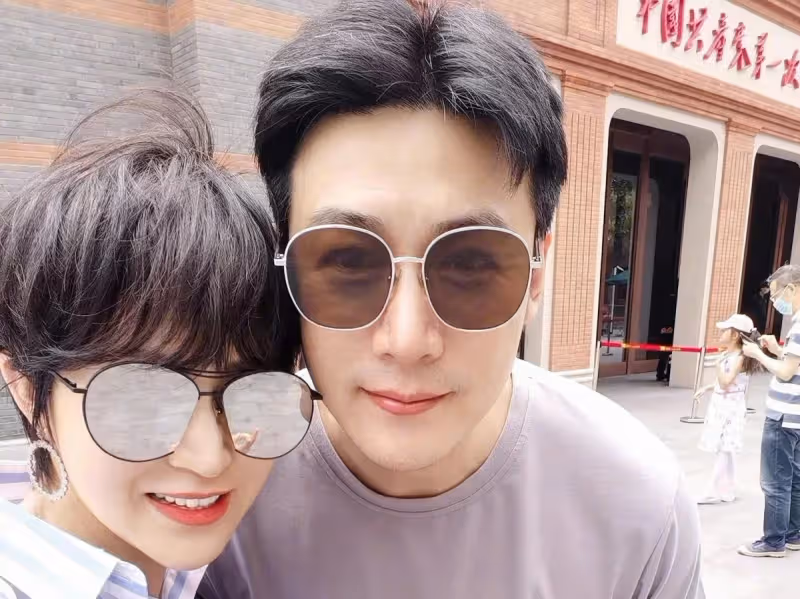 長著一張風流倜儻的臉,卻從不沾花惹草,這8位男明星都是男德班典範