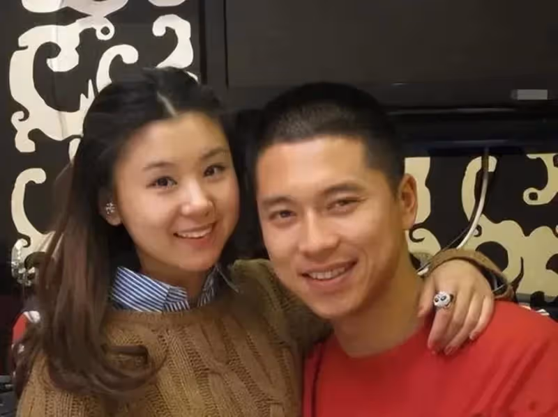 長著一張風流倜儻的臉,卻從不沾花惹草,這8位男明星都是男德班典範