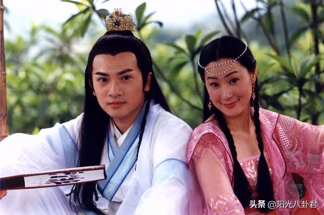 罹癌淡出20年!《施公奇案》侯炳瑩「53歲臉蛋神凍齡」近照曝光 溫柔氣質「乍看神似李英愛」全網驚豔