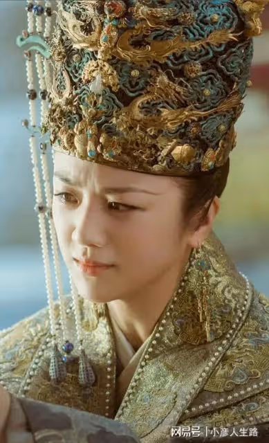明明是美人,卻被吐槽長得丑,原來明星也會不上鏡,我釋懷了