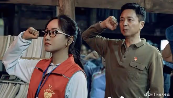 明明是美人,卻被吐槽長得丑,原來明星也會不上鏡,我釋懷了